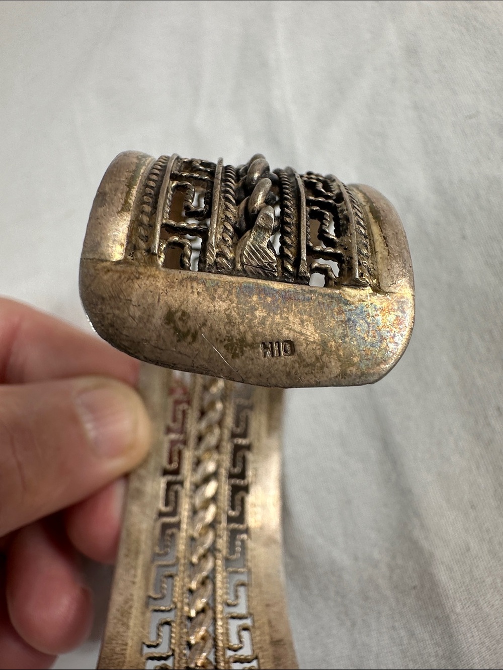 Cuff Bracelet Scroll Silver 925 or 565? Signed HIO 31.7 Grams Vtg? Sz 7 3/4" - Picture 6 of 10